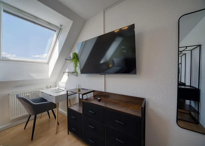 Dresdenstay 3 Schlafzimmer 2 Baeder Balkon Kamin Ps4 Drezno