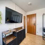 Dresdenstay 3 Schlafzimmer 2 Bäder Balkon Kamin Ps4 Apartment