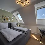 Apartment Dresdenstay 3 Schlafzimmer 2 Bäder Balkon Kamin Ps4 Dresden