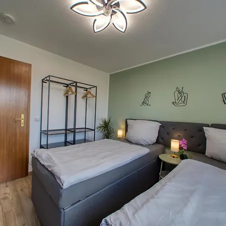 Dresdenstay Gompitzer Strasse Balkon Kamin Ps4 Parkplatz Apartment *
