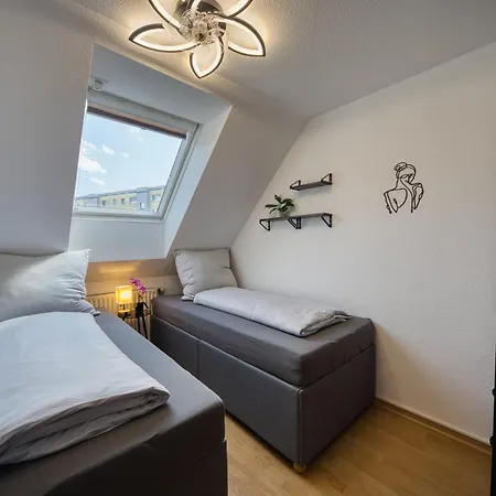 Dresdenstay 3 Schlafzimmer 2 Baeder Balkon Kamin Ps4 Apartamento Dresde